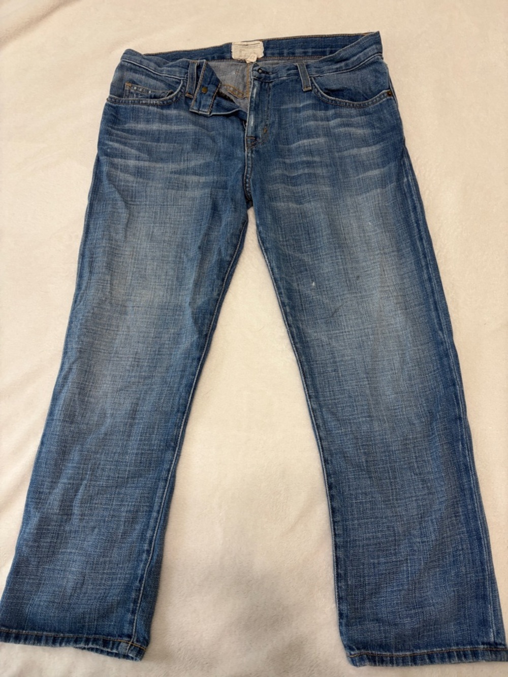 Current/Elliott Medium Blue Denim Jeans with Contrast Stitching